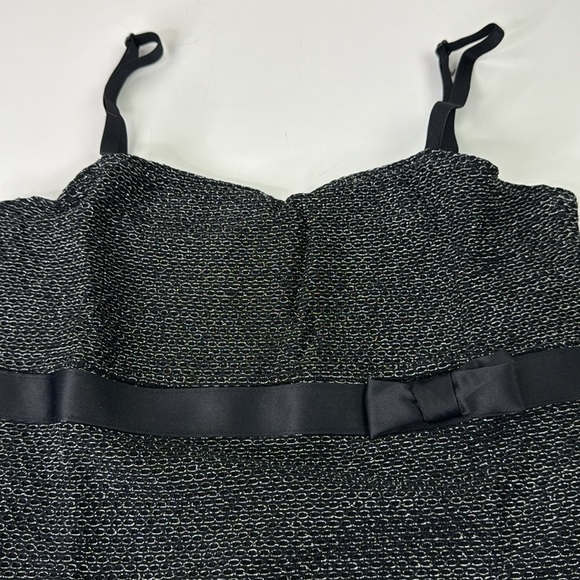 le Chateau black with metallic silver threading tank camisole top - Picture 2 of 8